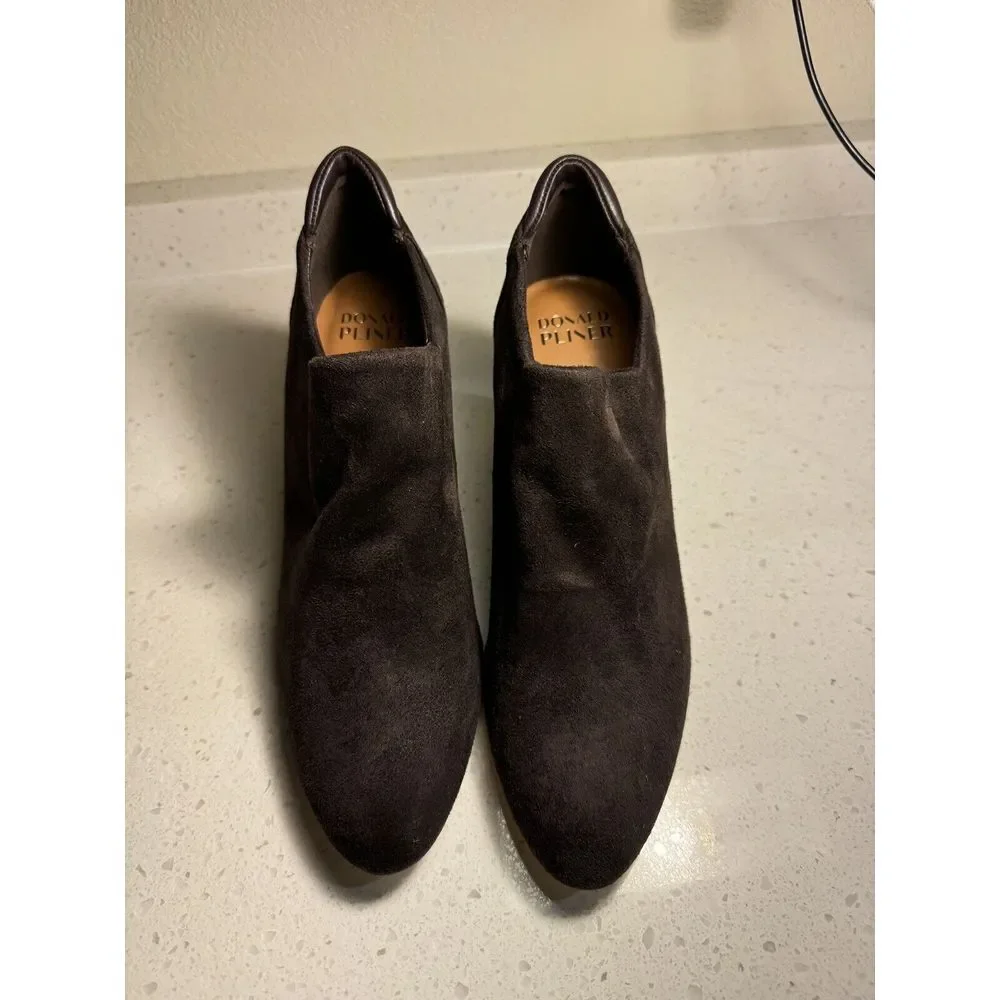 Donald Pliner Women's Tanah Stretch Suede Fashion Boot Size‎ 9 Brown